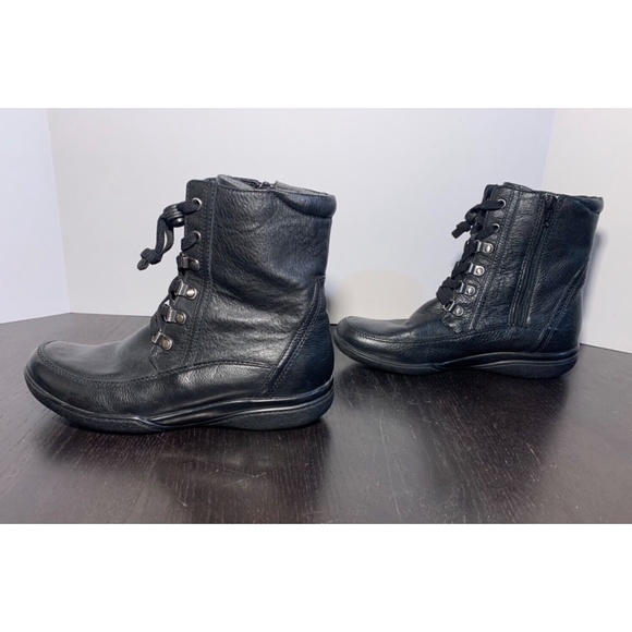 Clarks Collection Black Combat Style Leather Boots Size 8M - Picture 2 of 16